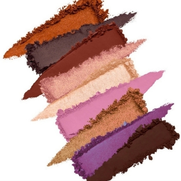 Too Faced Cinnamon Swirl Eyeshadow Palette - Picture 4 of 14